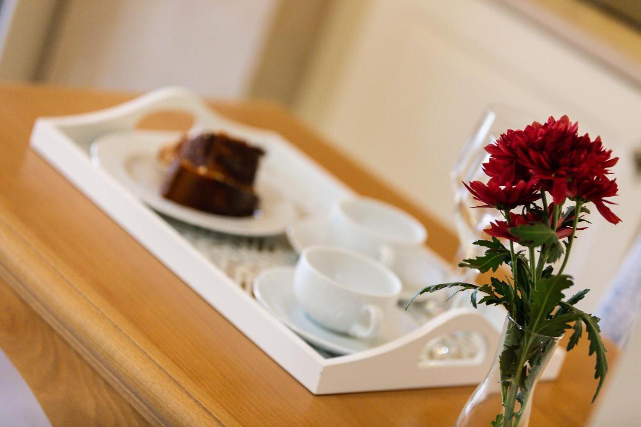 Phaedra Suites (Adults Only) Ретимно Экстерьер фото