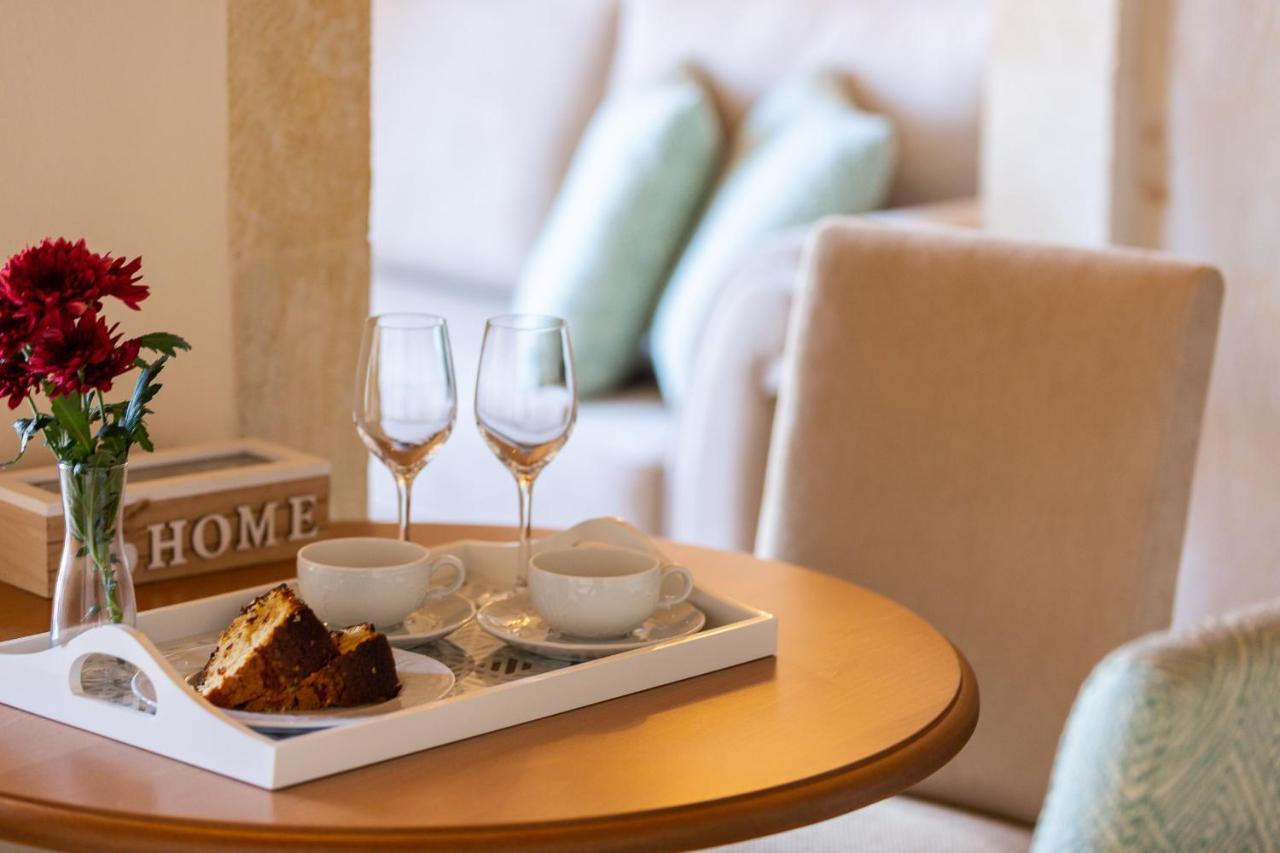 Phaedra Suites (Adults Only) Ретимно Экстерьер фото