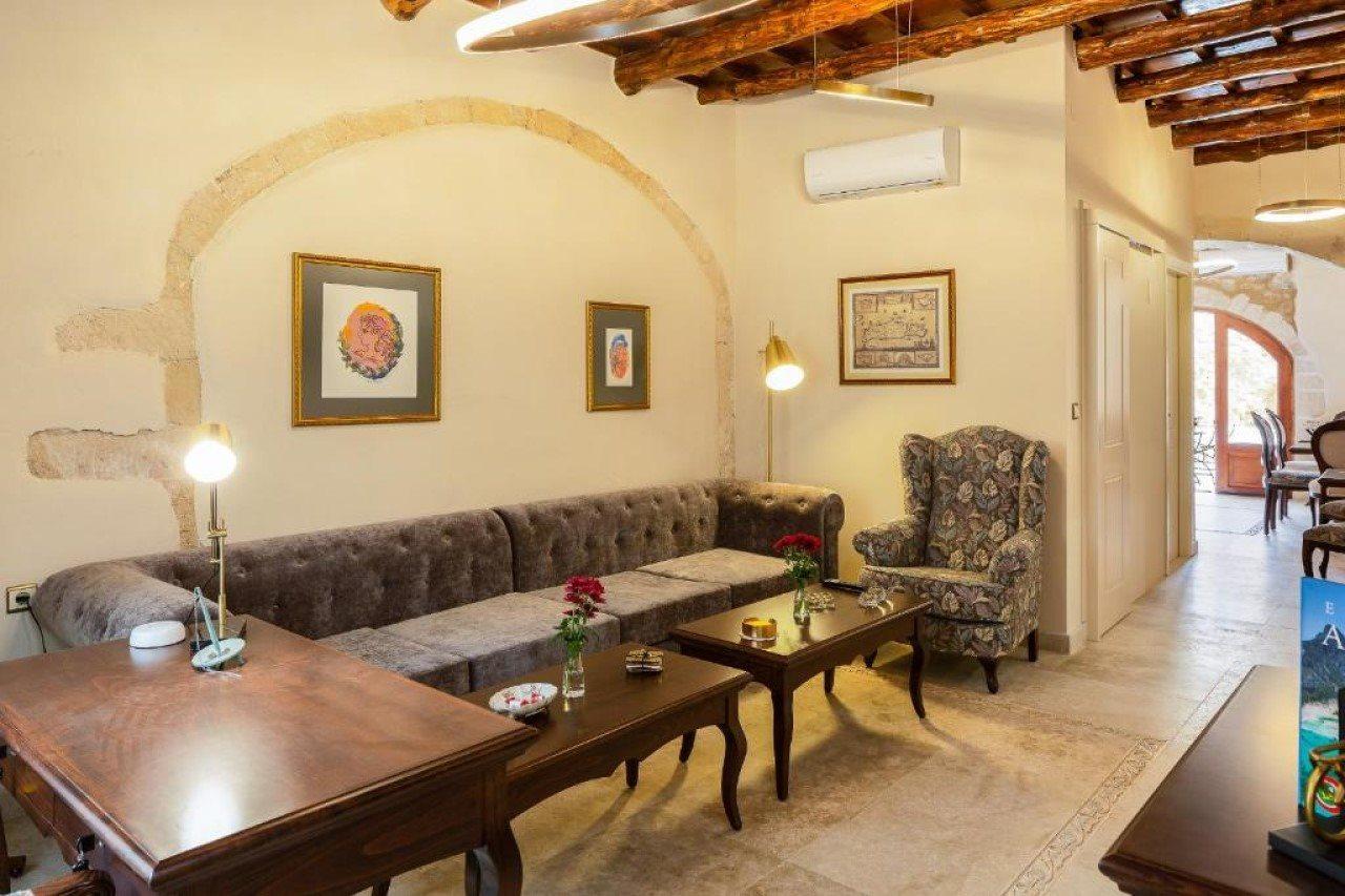 Phaedra Suites (Adults Only) Ретимно Экстерьер фото