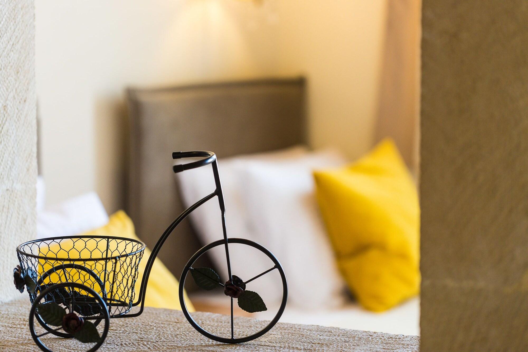 Phaedra Suites (Adults Only) Ретимно Экстерьер фото