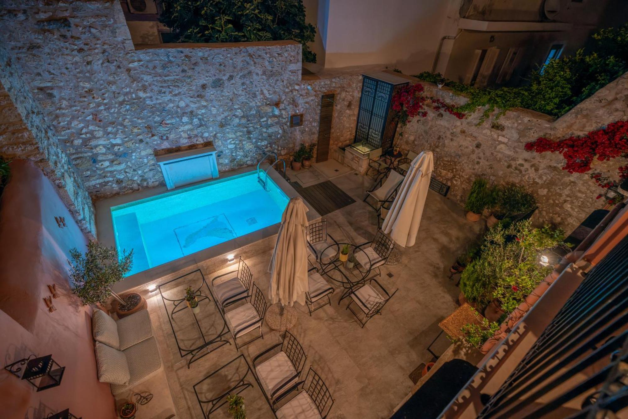 Phaedra Suites (Adults Only) Ретимно Экстерьер фото