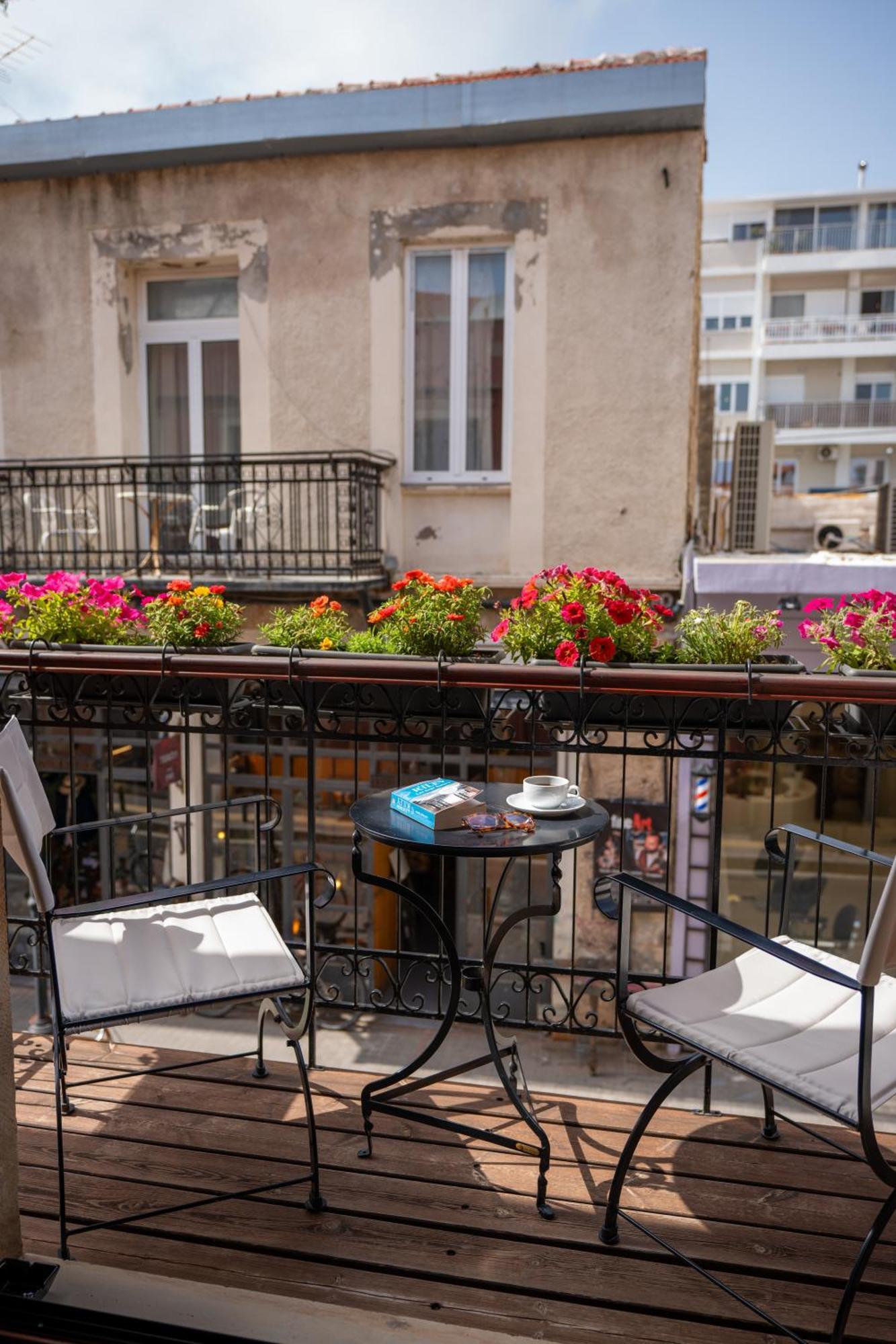 Phaedra Suites (Adults Only) Ретимно Экстерьер фото