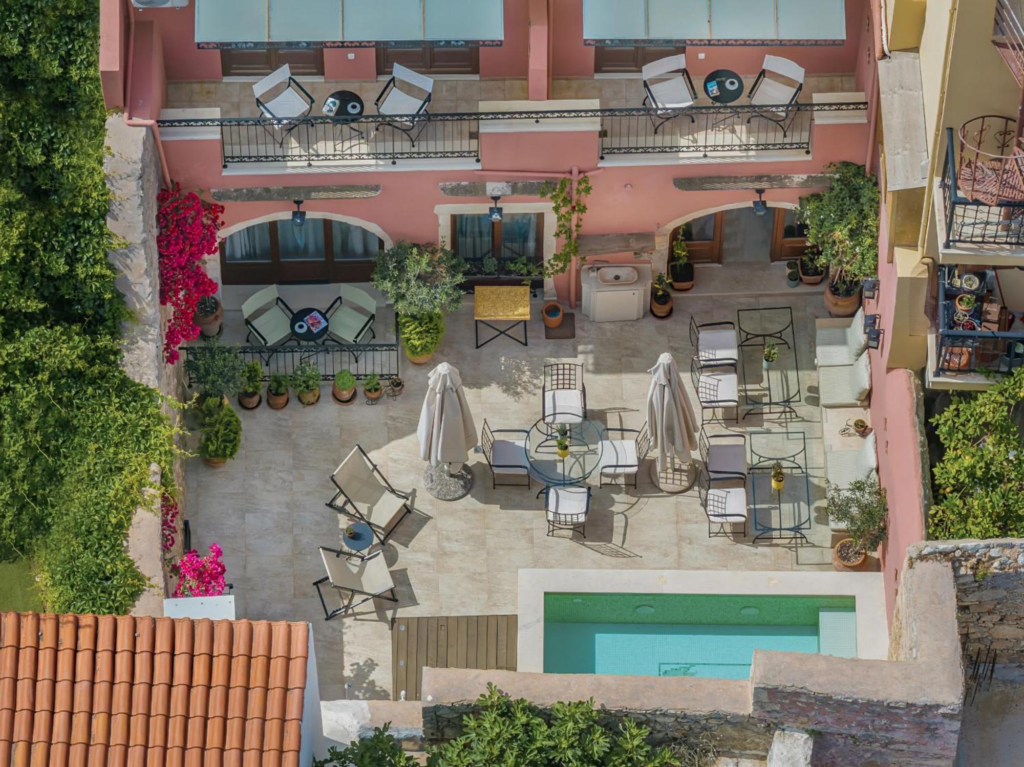Phaedra Suites (Adults Only) Ретимно Экстерьер фото